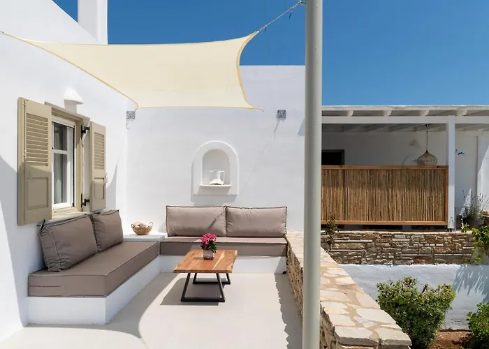 Sunrise Luxury & Αντίπαρος